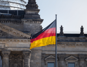 Hizlandirilmis-Mesleki-Denklik-Hizmetleri-300x231